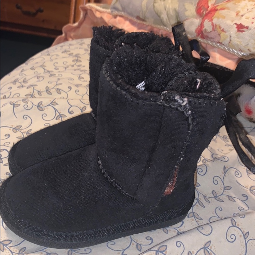 Sz 7c Little girls boots by Apres